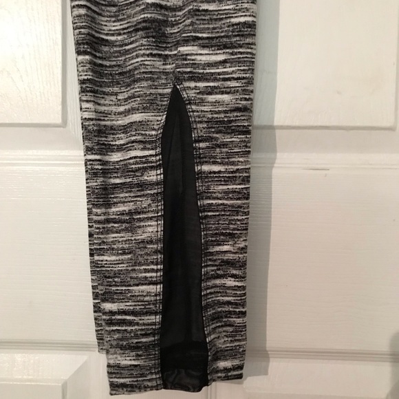 No Boundaries Pants - Leggings